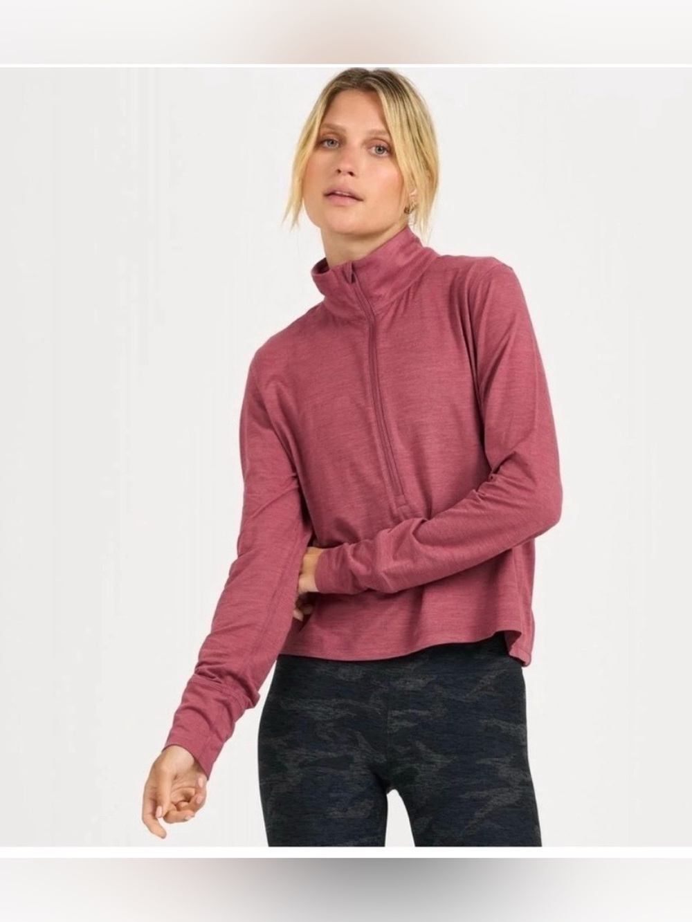 Vuori crescent half zip pullover sweatshirt pink rose best fits a large